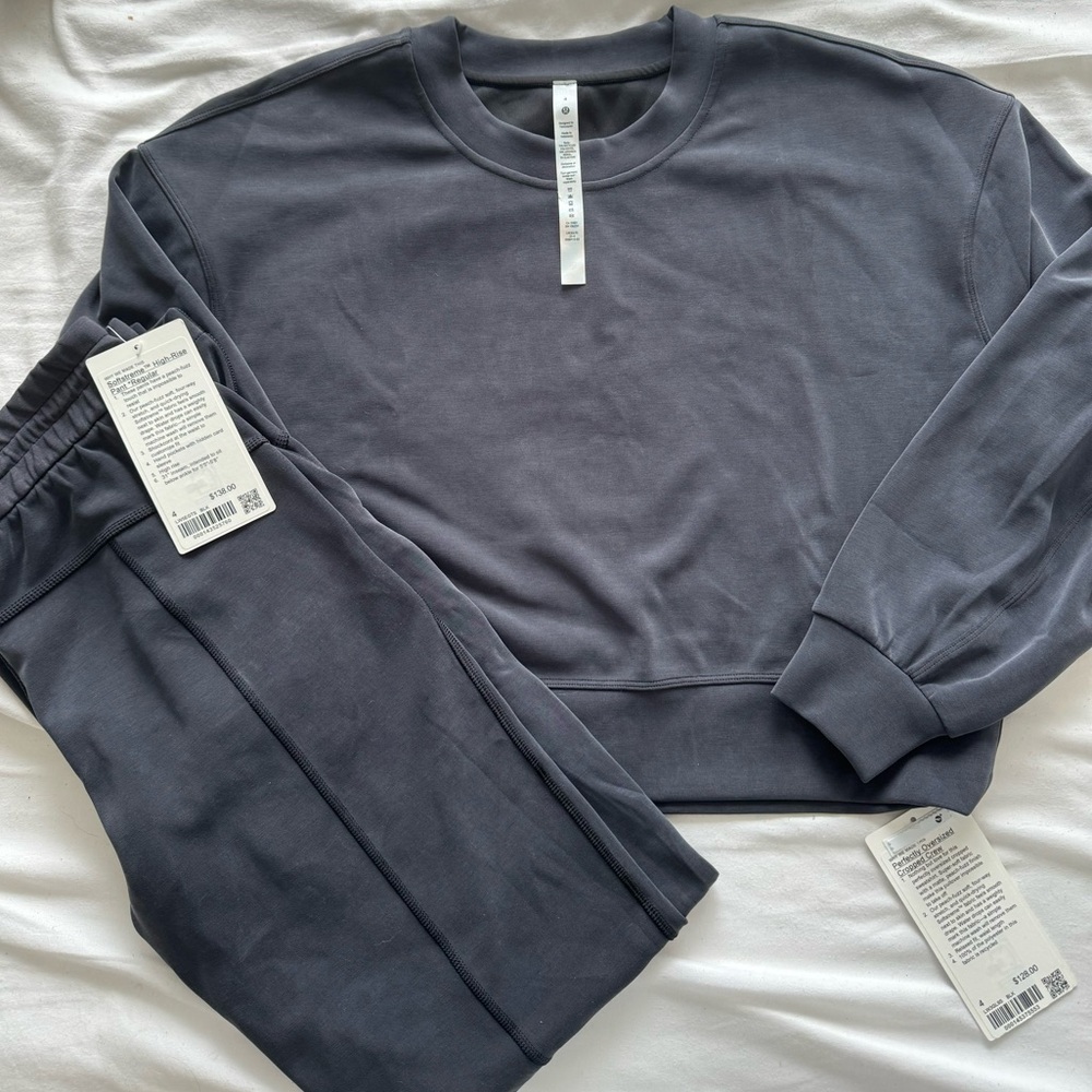 Lululemon Softstreme Set
